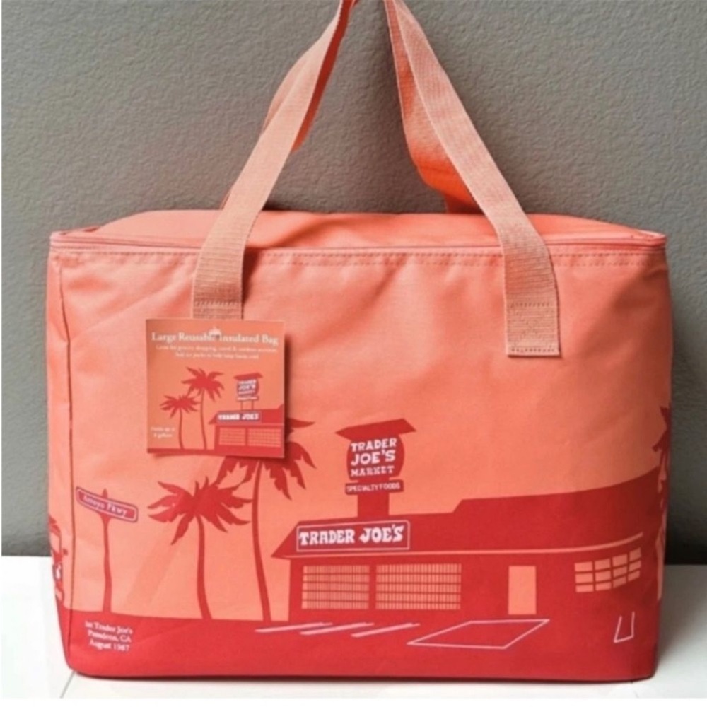 Trader Joe’s Insulated Grocery Bag Limited Edition 8 Gallon Peach Orange NWT